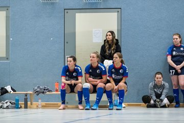 Bild 75 - F Loewinnen Hallen Cup
